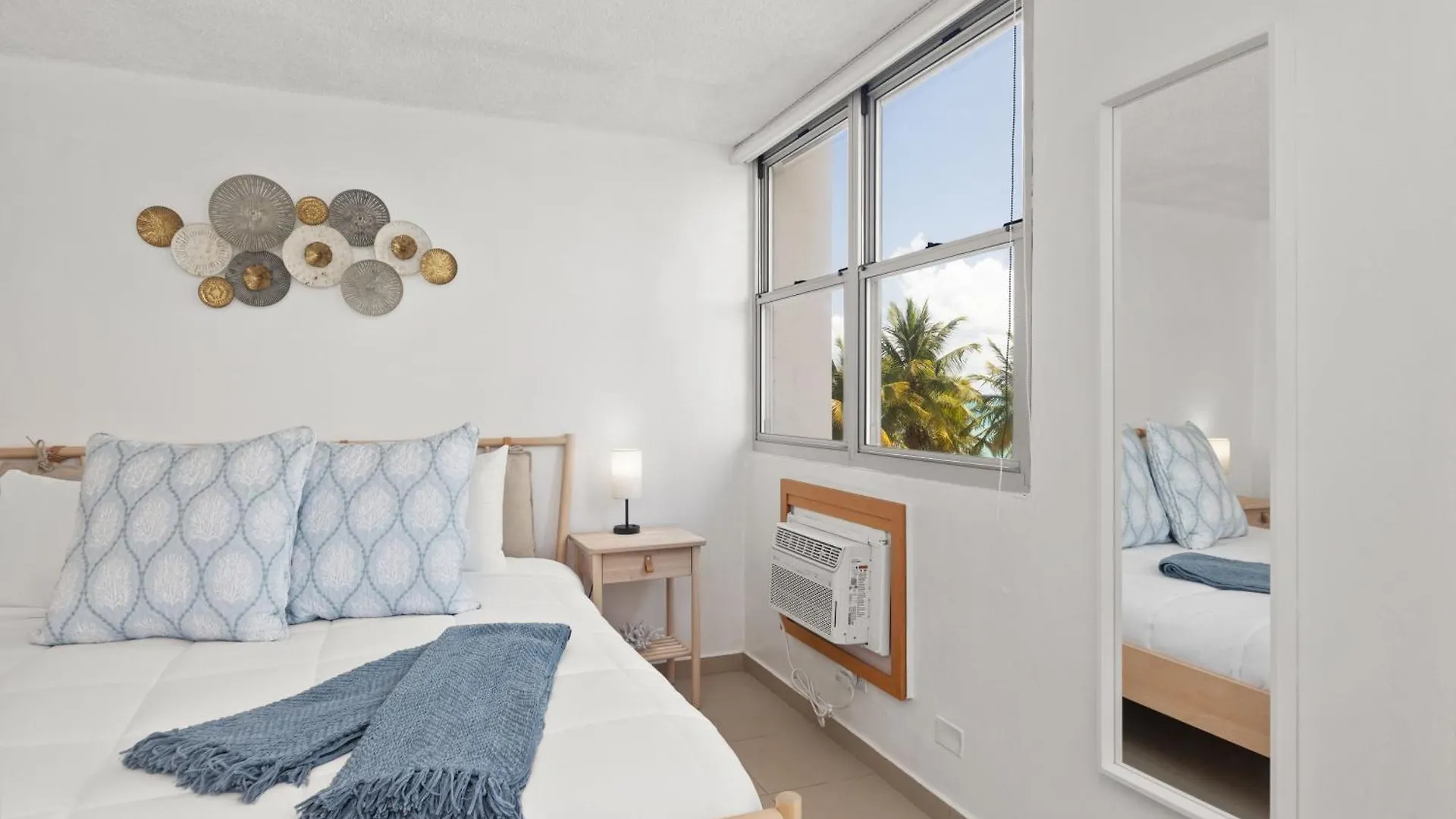 Otium Amazing Beachfront Getaway With Balcony San Juan