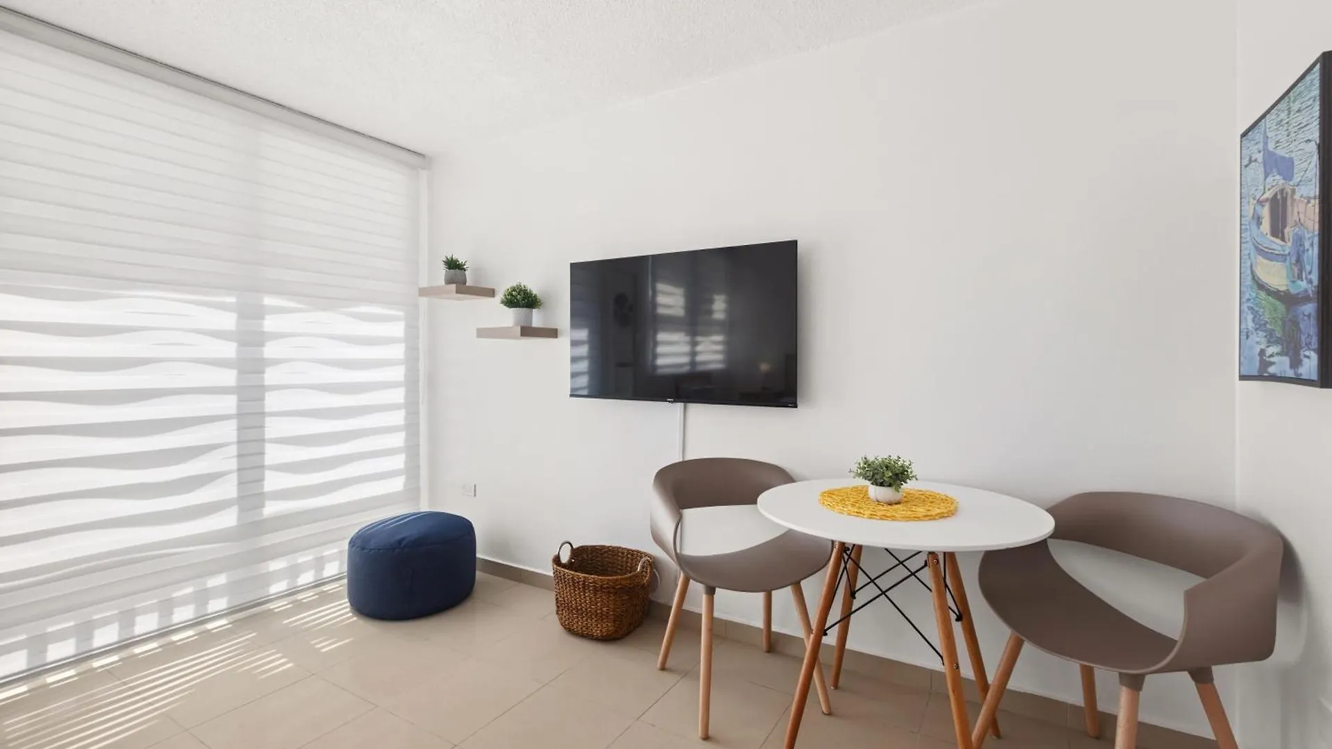 Otium Amazing Beachfront Getaway With Balcony San Juan